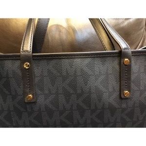 Michael kors reversible tote blue